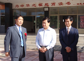 縣委書(shū)記王義民同志在考察工作